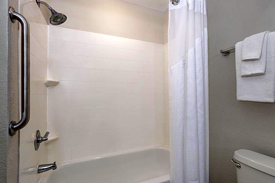 Holiday Inn Express & Suites Jacksonville South - I-295 By IHG