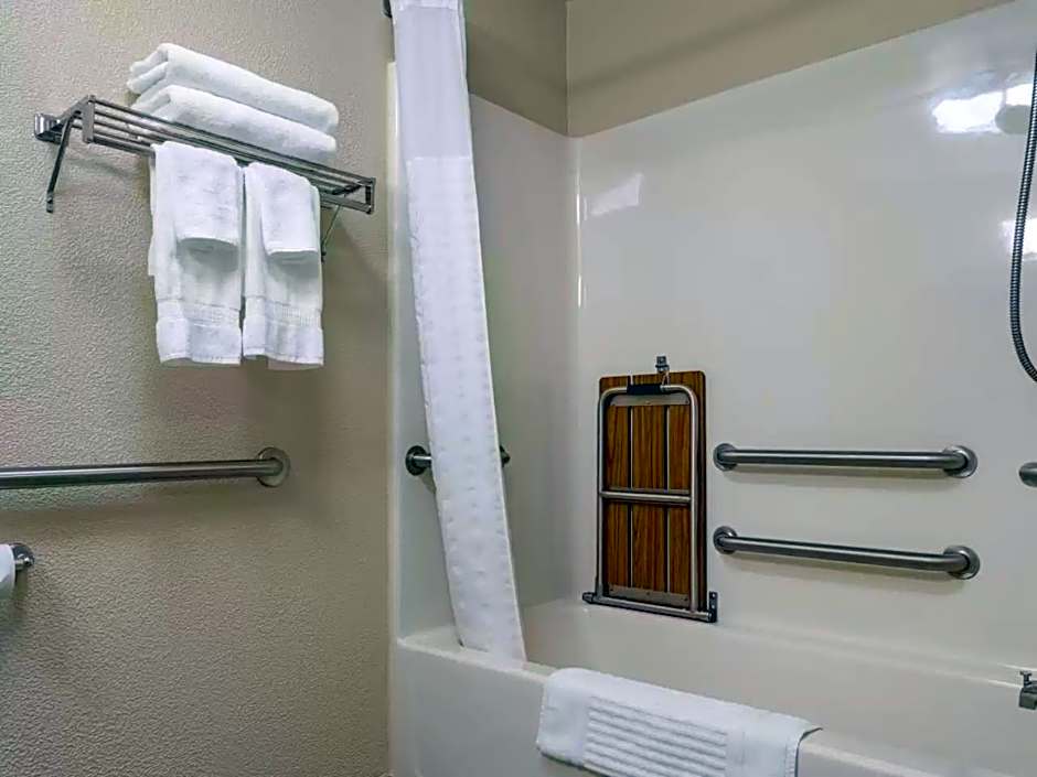 Comfort Inn Duncansville - Altoona