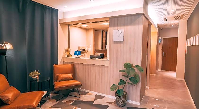 R Hotel The Atelier Shinsaibashi East – Osaka, 