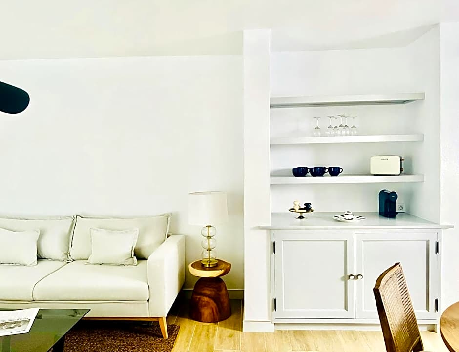 CIH Apartments