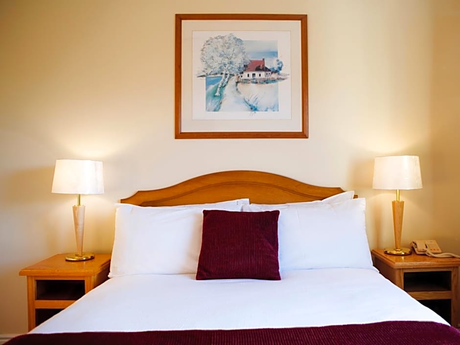 The Farmers Kitchen Hotel