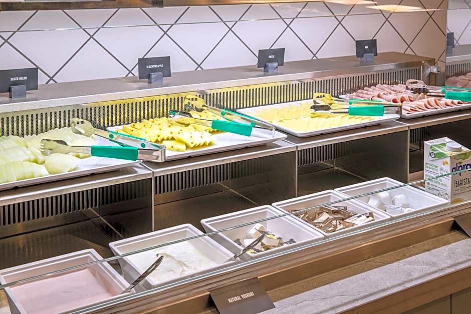 Hampton By Hilton London City