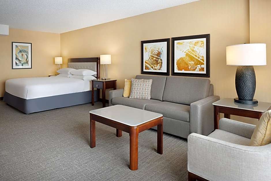 Sheraton West Des Moines Hotel
