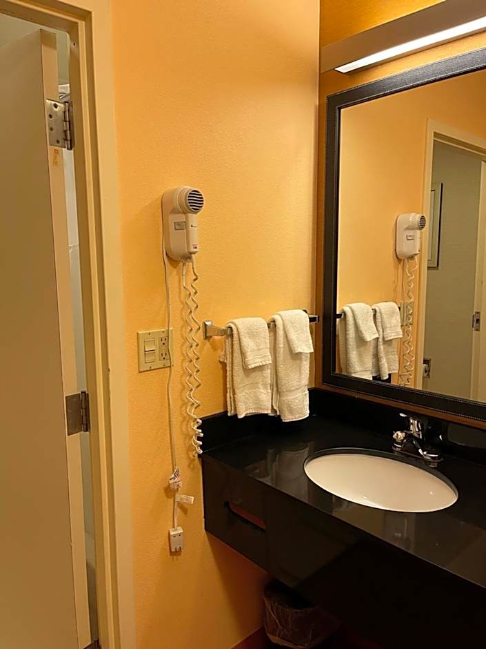Baymont by Wyndham Chambersburg