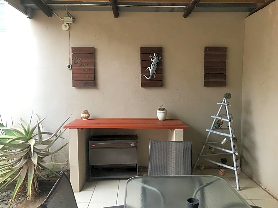 Lazy Gecko Accommodation