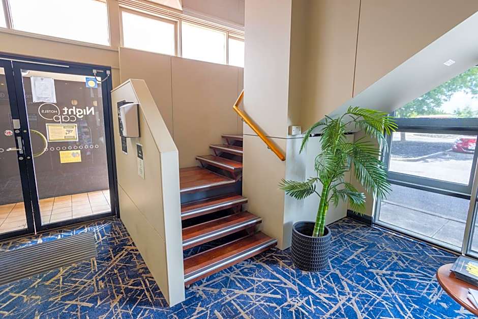 Nightcap at Hendon Hotel