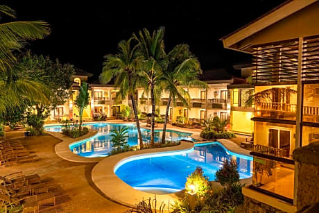 MO2 Westown Lagoon Coron