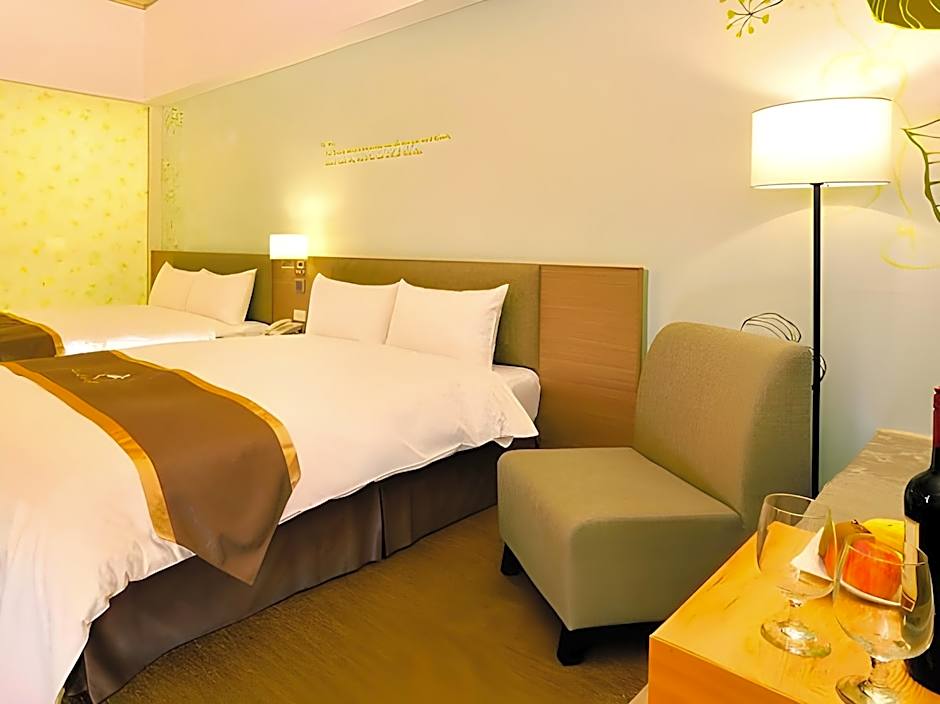 Tsun Huang Hotel