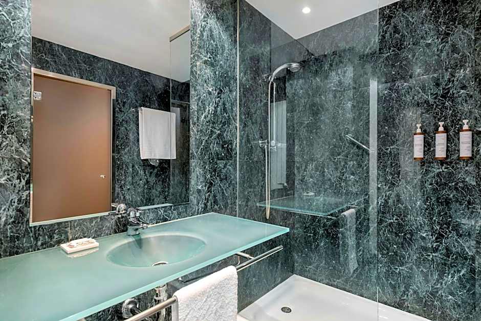 AC Hotel by Marriott Leon San Antonio