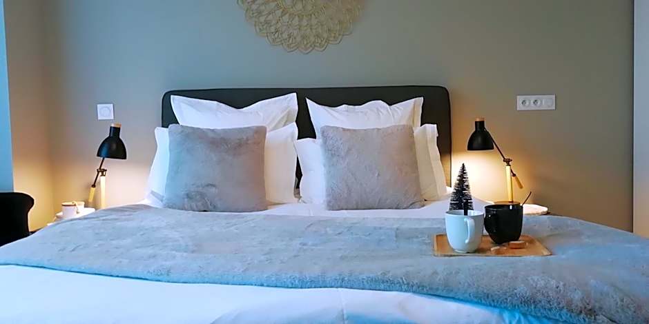 Sweet Home studio Aix en Provence, terrasse, piscine, resto,