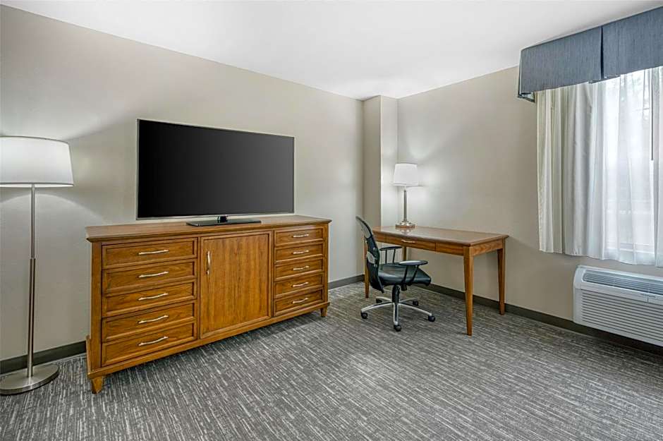 SureStay Plus Hotel by Best Western Elizabethtown Hershey