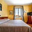 Hotel Peristil