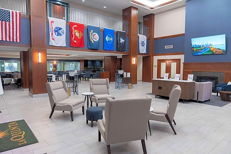 La Quinta Inn & Suites by Wyndham Bannockburn-Deerfield