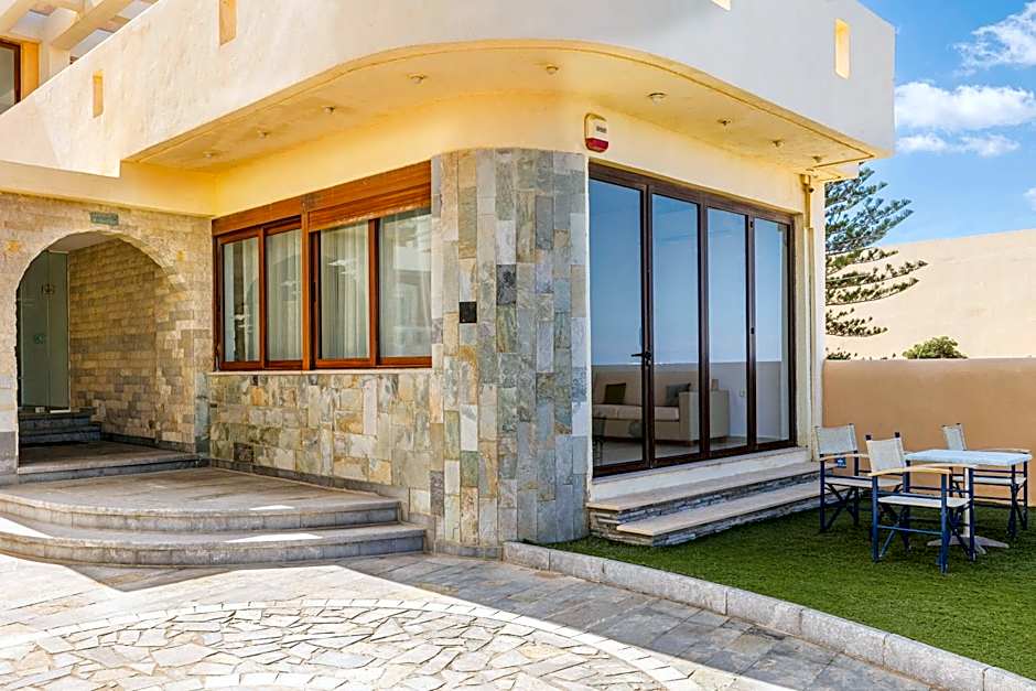 Niros Beachfront Aparthotel