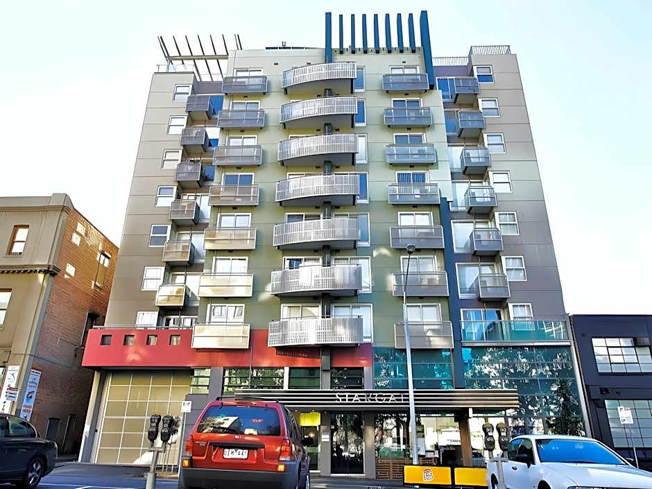 Nova Stargate Apartment Hotel