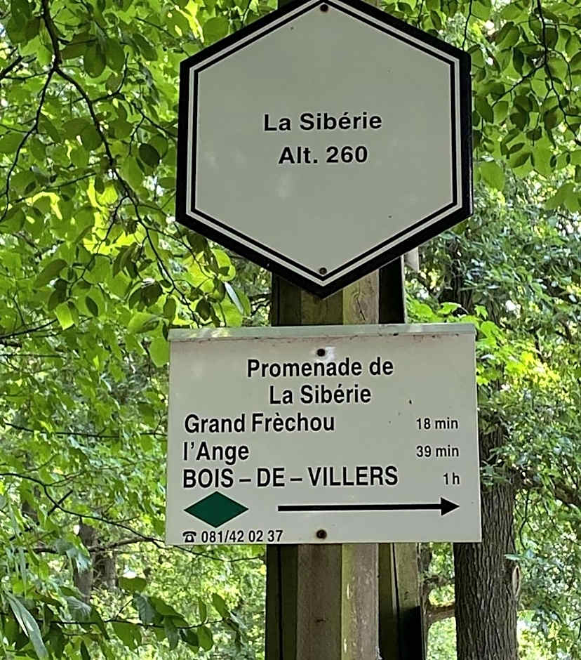Escale Chambre d'hôtes Au coeur du vieux Profondeville entre Namur et Dinant