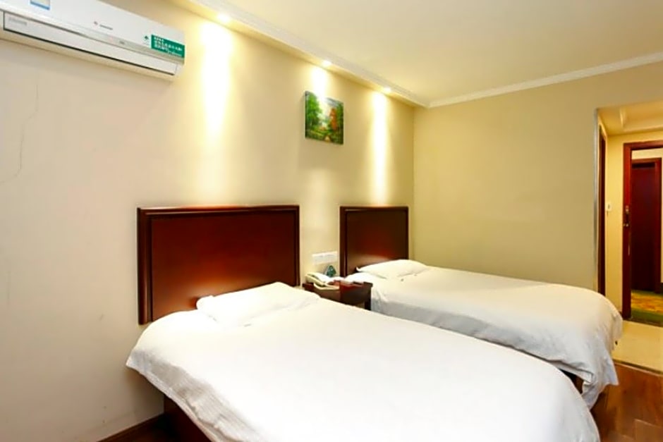 GreenTree Inn Jiangsu Wuxi Jiangyin Xinqiao Taixin Road Express Hotel