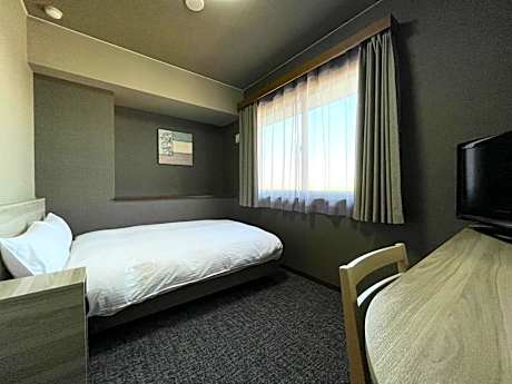 Double Room with Small Double Bed - Non-Smoking