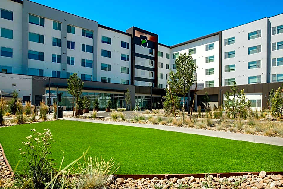 Element Reno Experience District