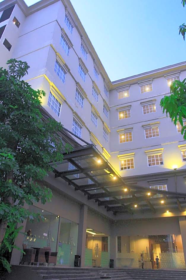 Noormans Hotel - Semarang