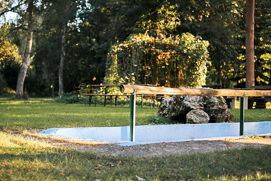 Hotel und Weingut Karlsmühle