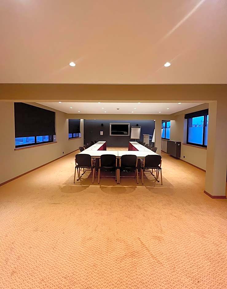 Bedford Hotel & Congress Centre