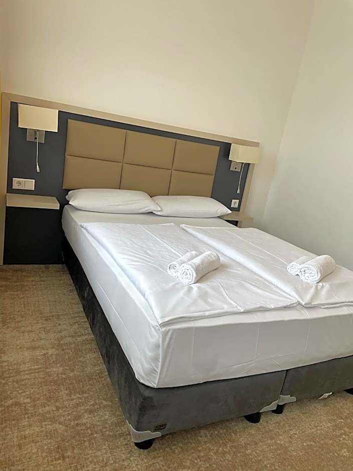 THE PLACE HOTEL - Frankfurt City Messe