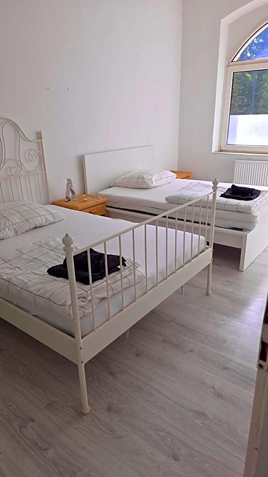 Adam's Hostel - Self Check-In & Only Private Rooms