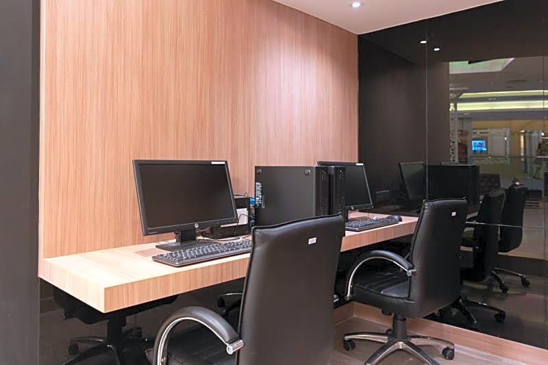 Grand 5 Hotel & Plaza Sukhumvit Bangkok