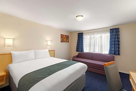 1 Double Bed Sofa Bed Non-Smoking