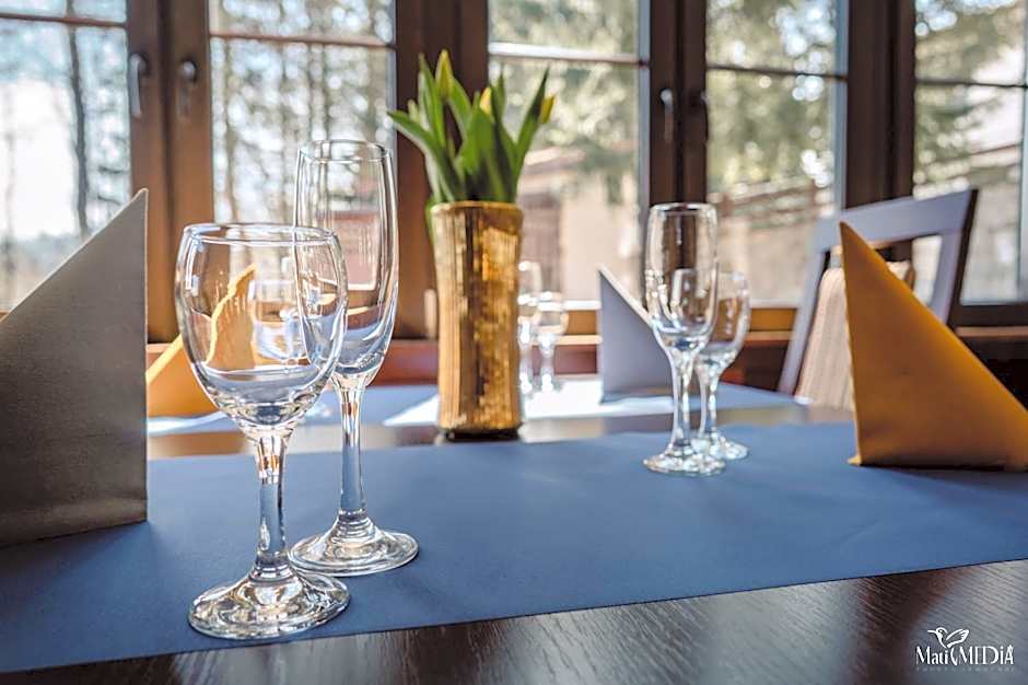 Karpacki & SPA - blisko wyciągu, Restauracja, Sala Zabaw, Bar 24h