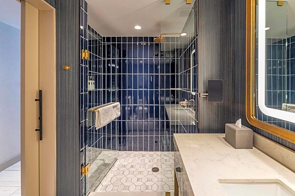 Omni Oklahoma City Hotel