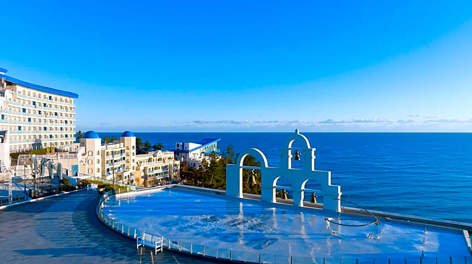 SOL BEACH SAMCHEOK (SOL BEACH HOEL & RESORT SAMCHEOK)