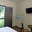 Hotel & Hostal 230