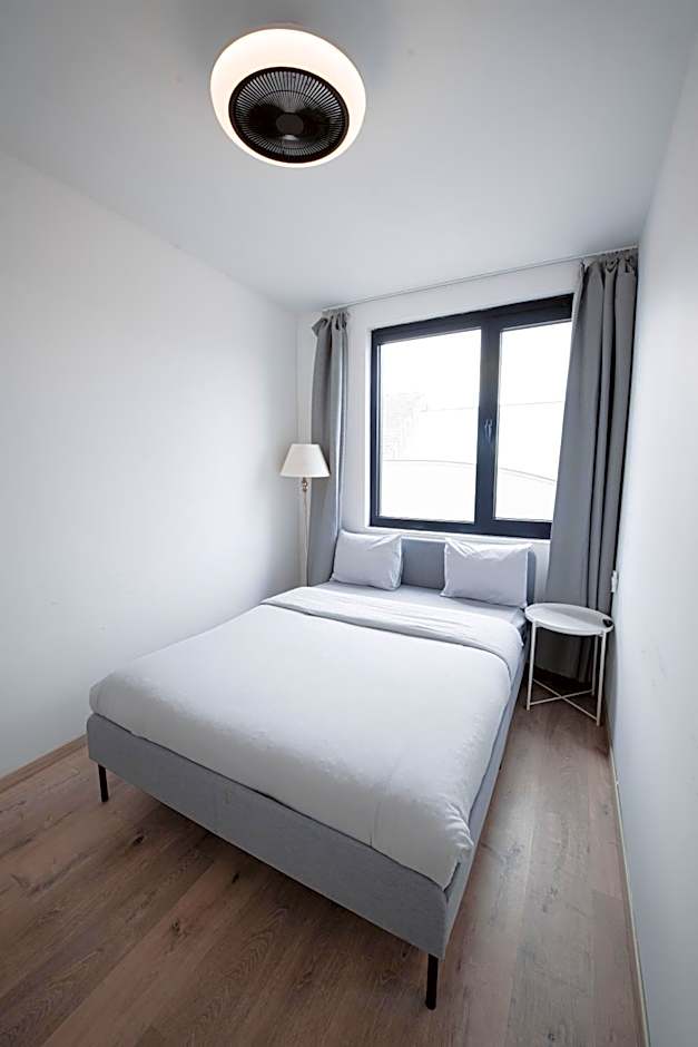 K&Y suite 1 Brussels airport 500m!