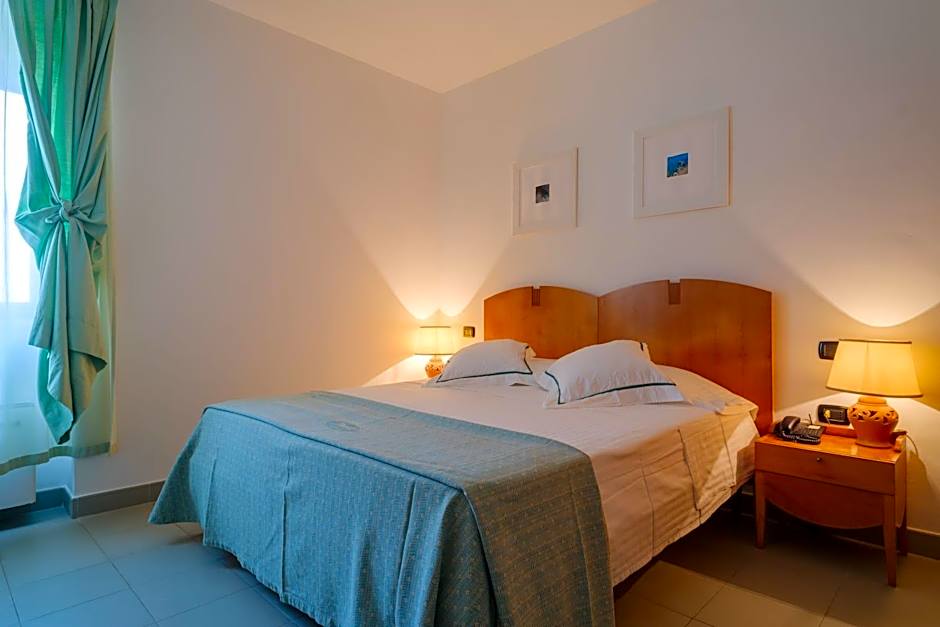 Grand Hotel Mediterraneo