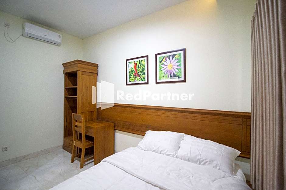 Balmoral House near Ambarukmo Plaza Mall Yogyakarta Mitra RedDoorz