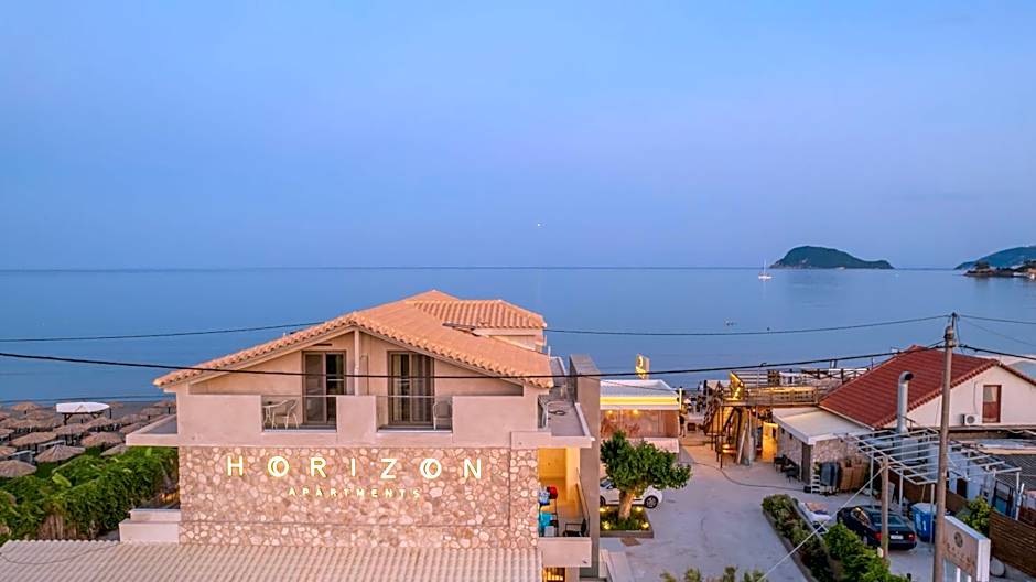 Horizon Apartments - Beachfront Luxury, by ZanteWize