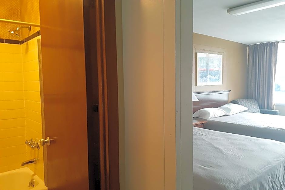 Holiday Lodge Virginia