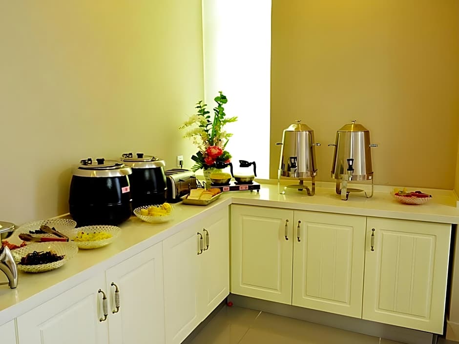 GreenTree Inn Qingdao Jiaozhou Bus Terminal Station Haier Avenue Express Hotel