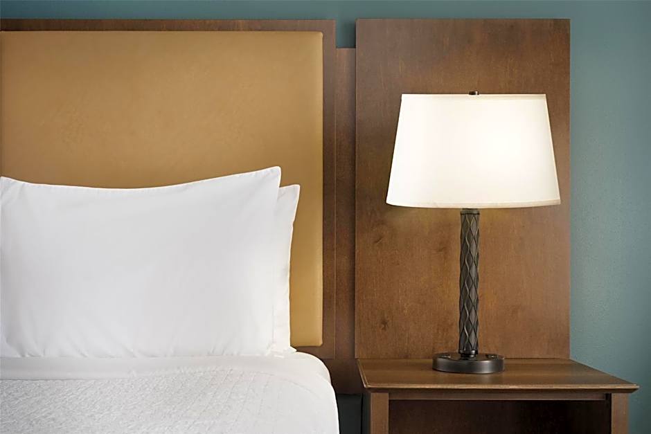 Best Western Plus Frontier Inn