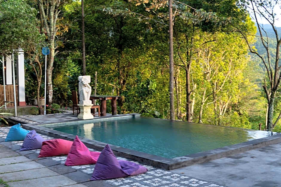 Puri Sunny Guest House , Munduk