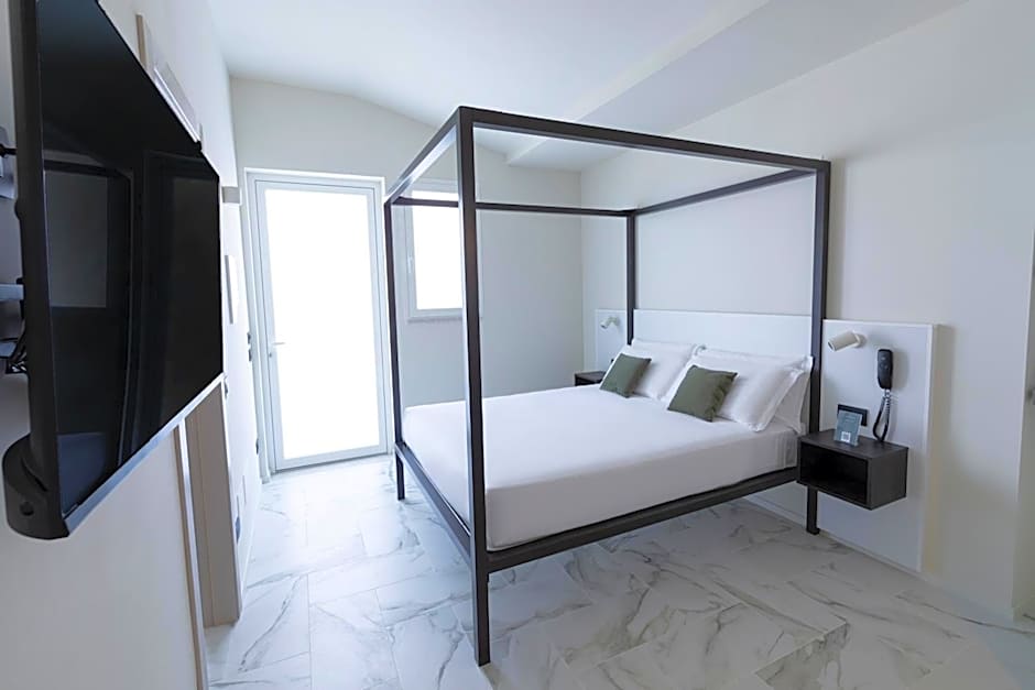 Pietra Bianca Hotel