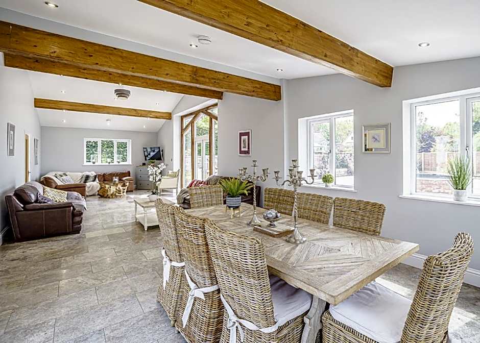 Ladera Retreat Lodges