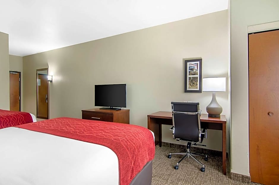 Comfort Inn & Suites Shawnee - Kansas City