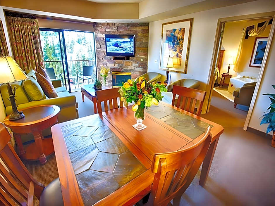 The Ridge Pointe