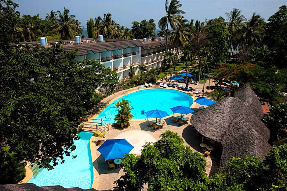 Travellers Beach Hotel & SPA