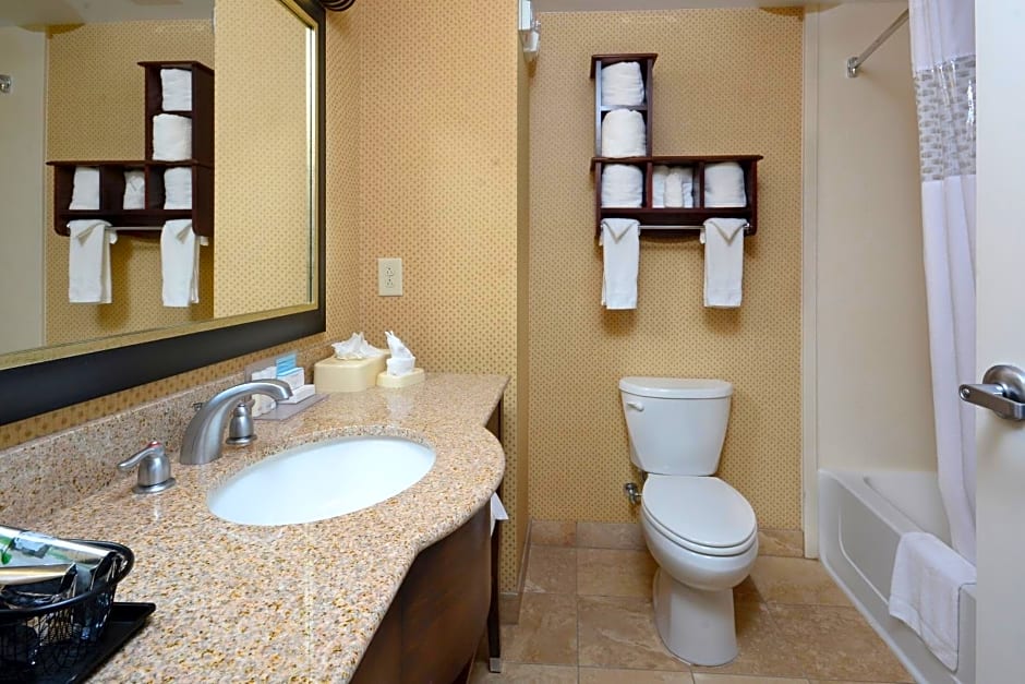 Hampton Inn & Suites Durham North I-85