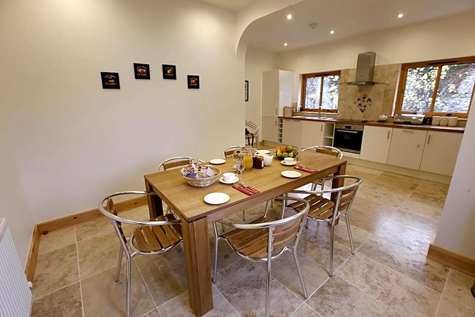 Achnagairn Estate - Self-catering Mini Manors