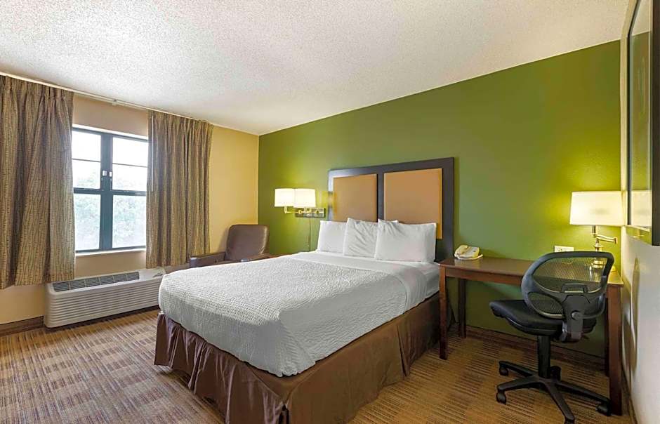 Extended Stay America Select Suites - Des Moines - Urbandale